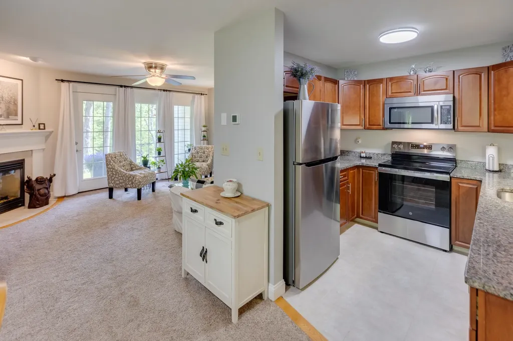 23 Falls Road Thornton NH 03285