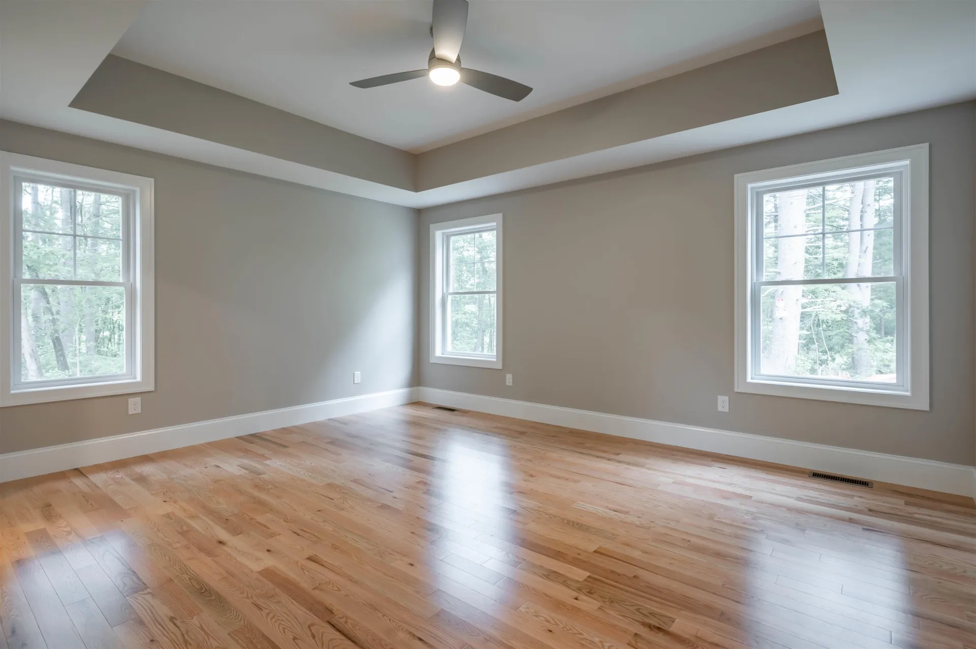 13 Wilderness Drive Nashua NH 03062