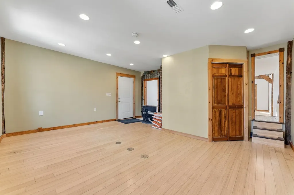 53 Main Street Plainfield VT 05667