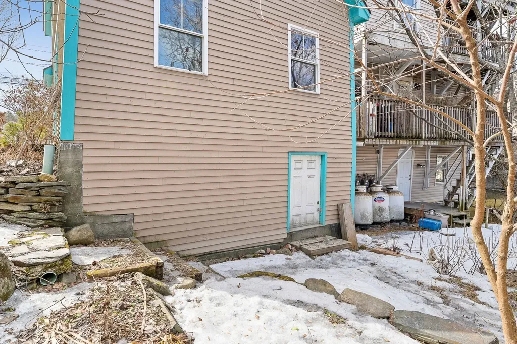 53 Main Street Plainfield VT 05667