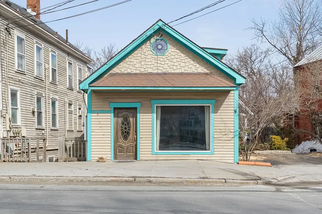 53 Main Street Plainfield VT 05667