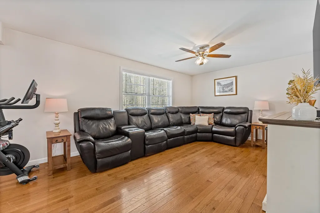 49 Ebony Drive Rochester NH 03867