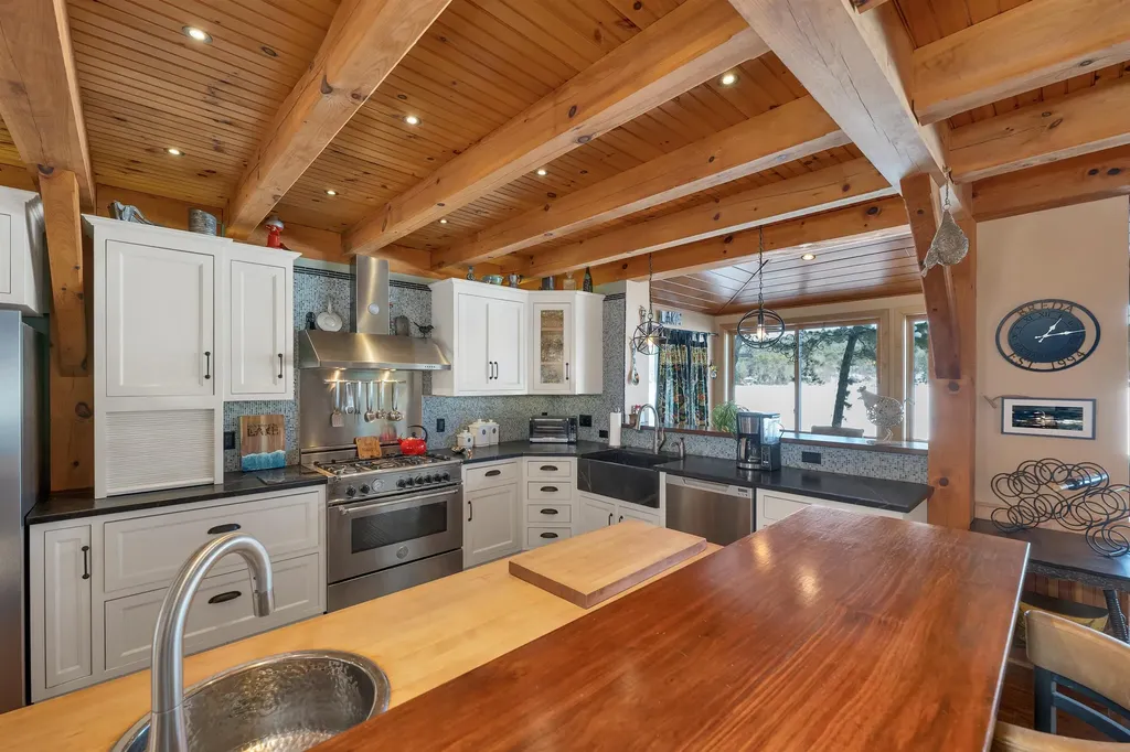102 Loon Cove Road Alton NH 03810