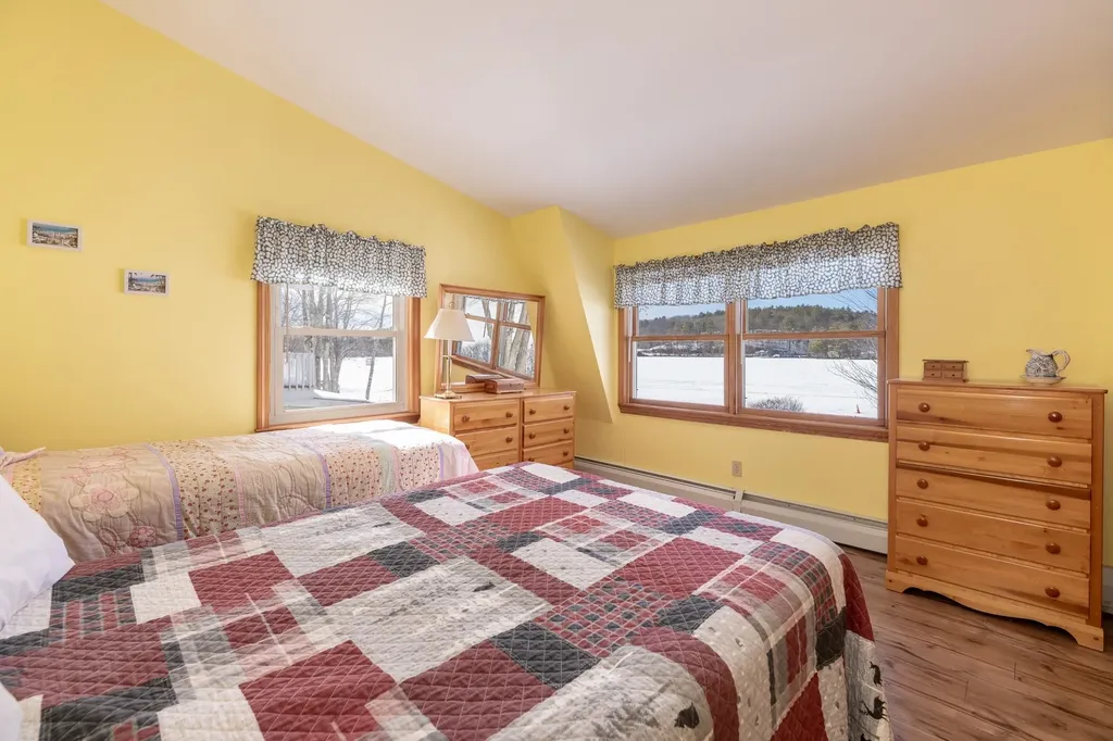 88 Sunset Drive Belmont NH 03220
