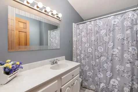 88 Sunset Drive Belmont NH 03220