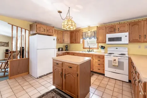 88 Sunset Drive Belmont NH 03220