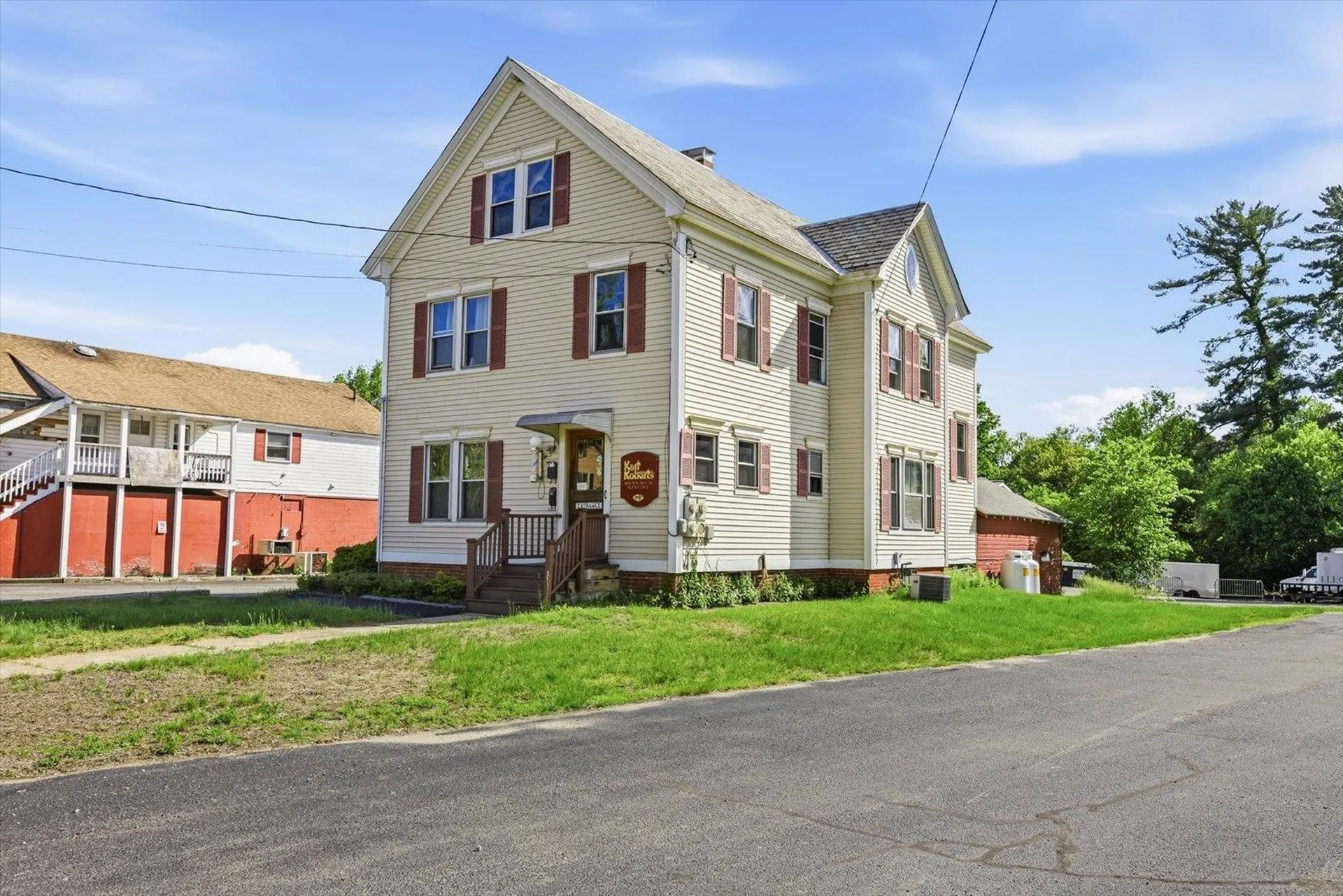 32 Park Avenue Keene NH 03431