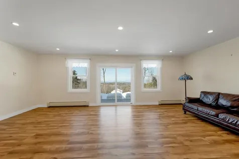 630 Belknap Mountain Road Gilford NH 03249
