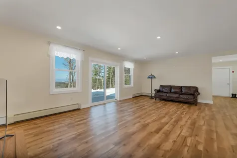630 Belknap Mountain Road Gilford NH 03249