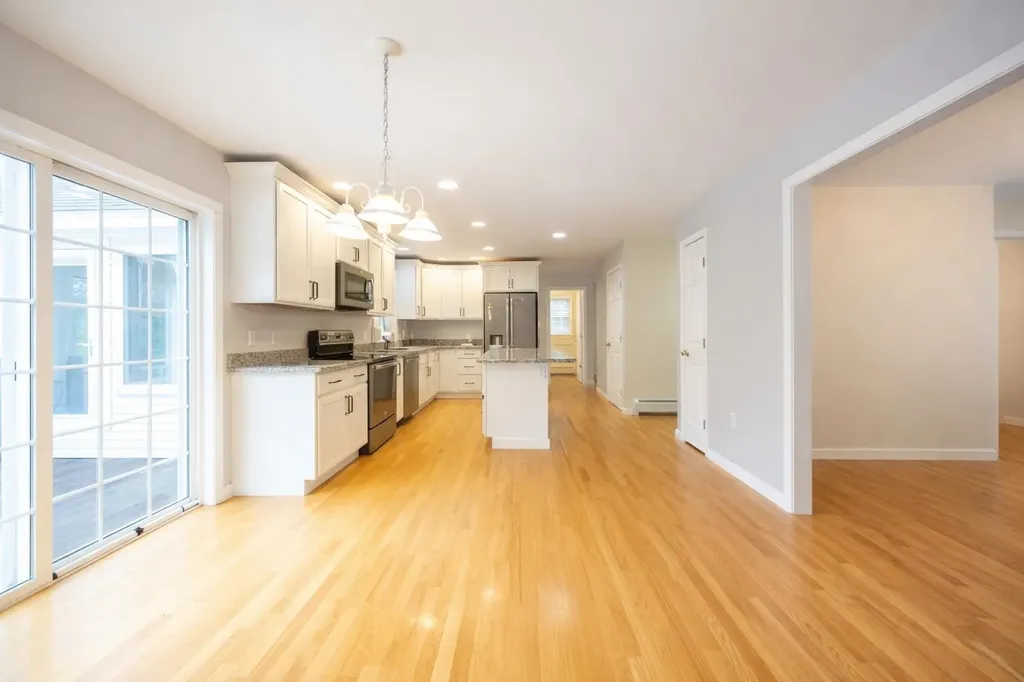 20 Madison Lane Newmarket NH 03857