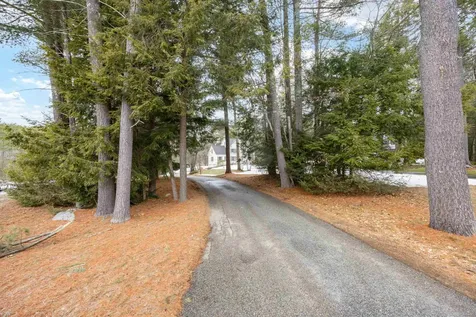 20 Madison Lane Newmarket NH 03857