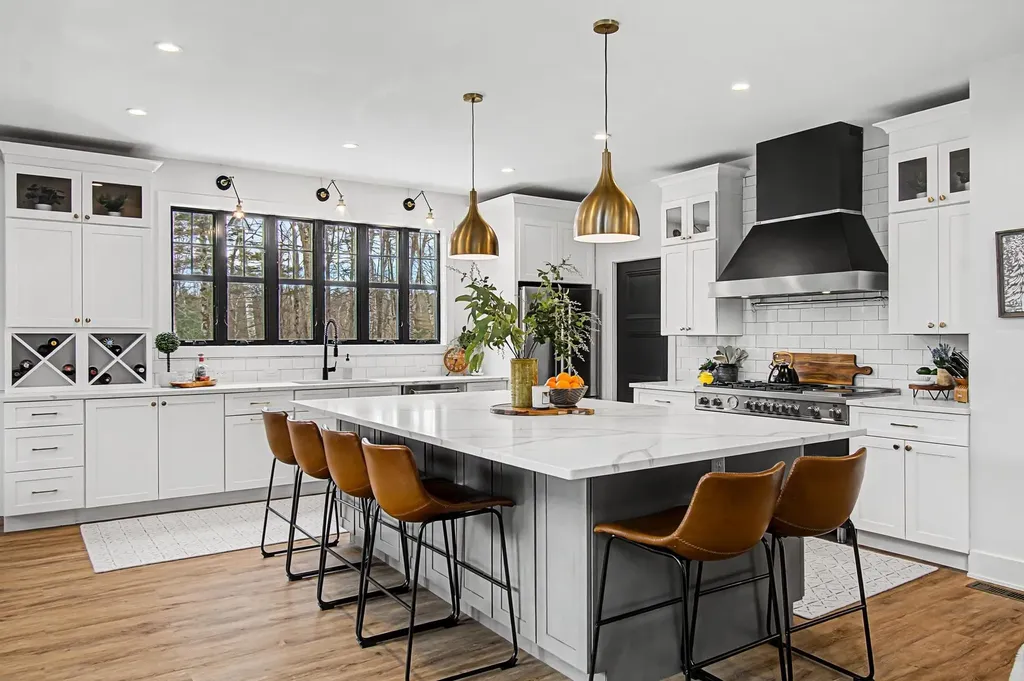 77 Two Ponds Road Warren VT 05674