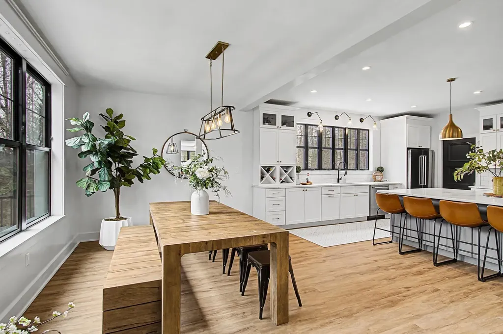 77 Two Ponds Road Warren VT 05674