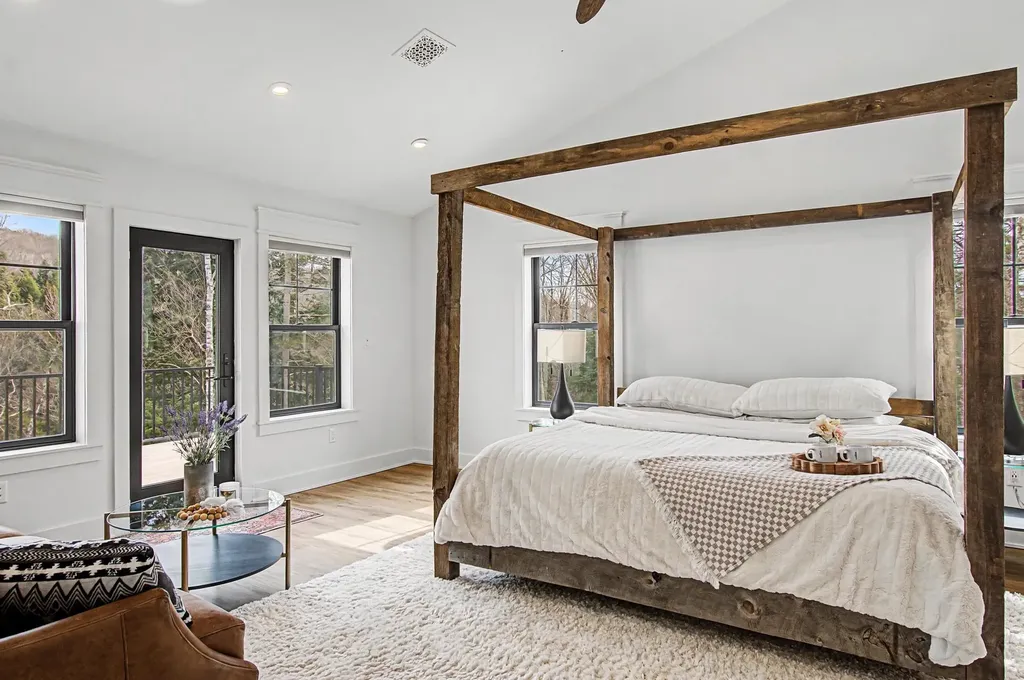 77 Two Ponds Road Warren VT 05674