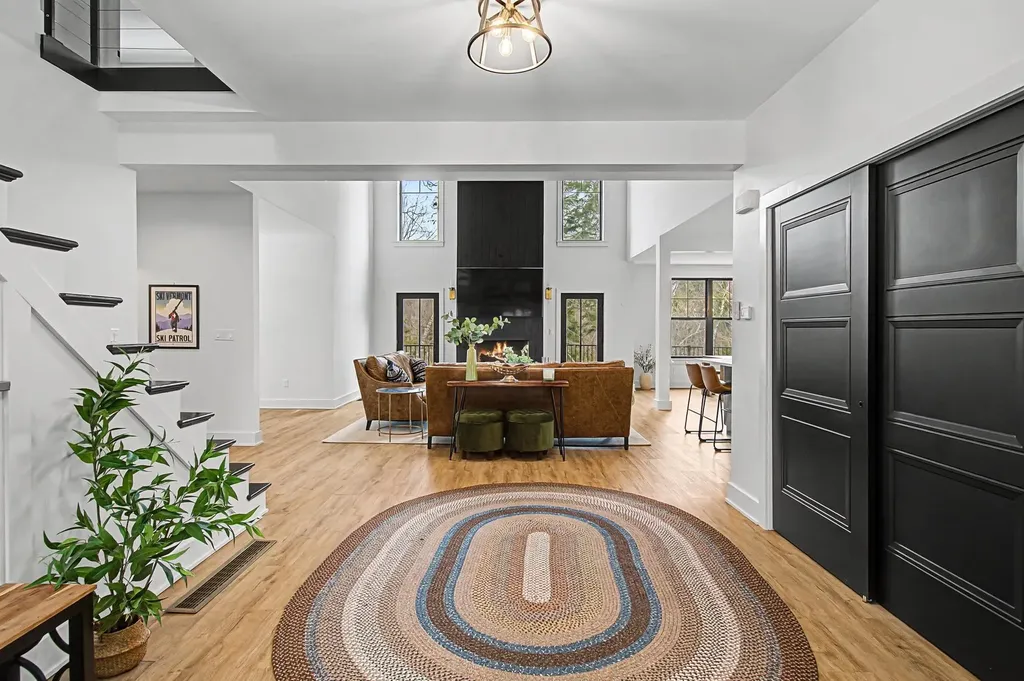 77 Two Ponds Road Warren VT 05674