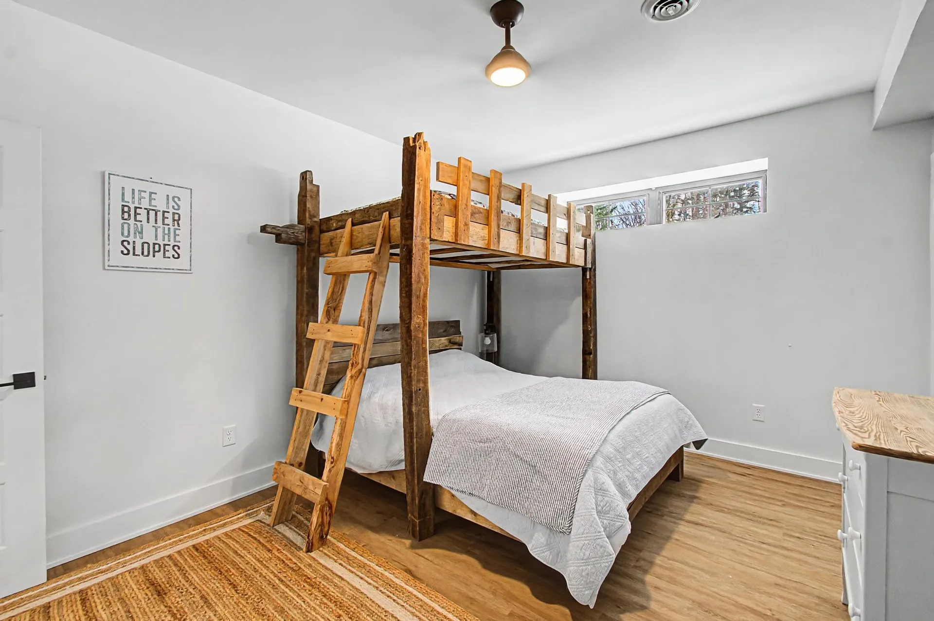 77 Two Ponds Road Warren VT 05674