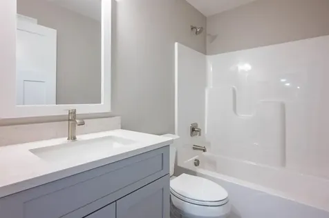 15 Wilderness Drive Nashua NH 03062