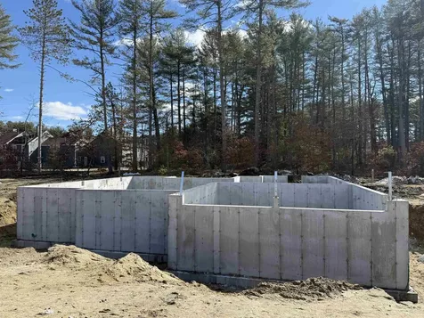 15 Wilderness Drive Nashua NH 03062