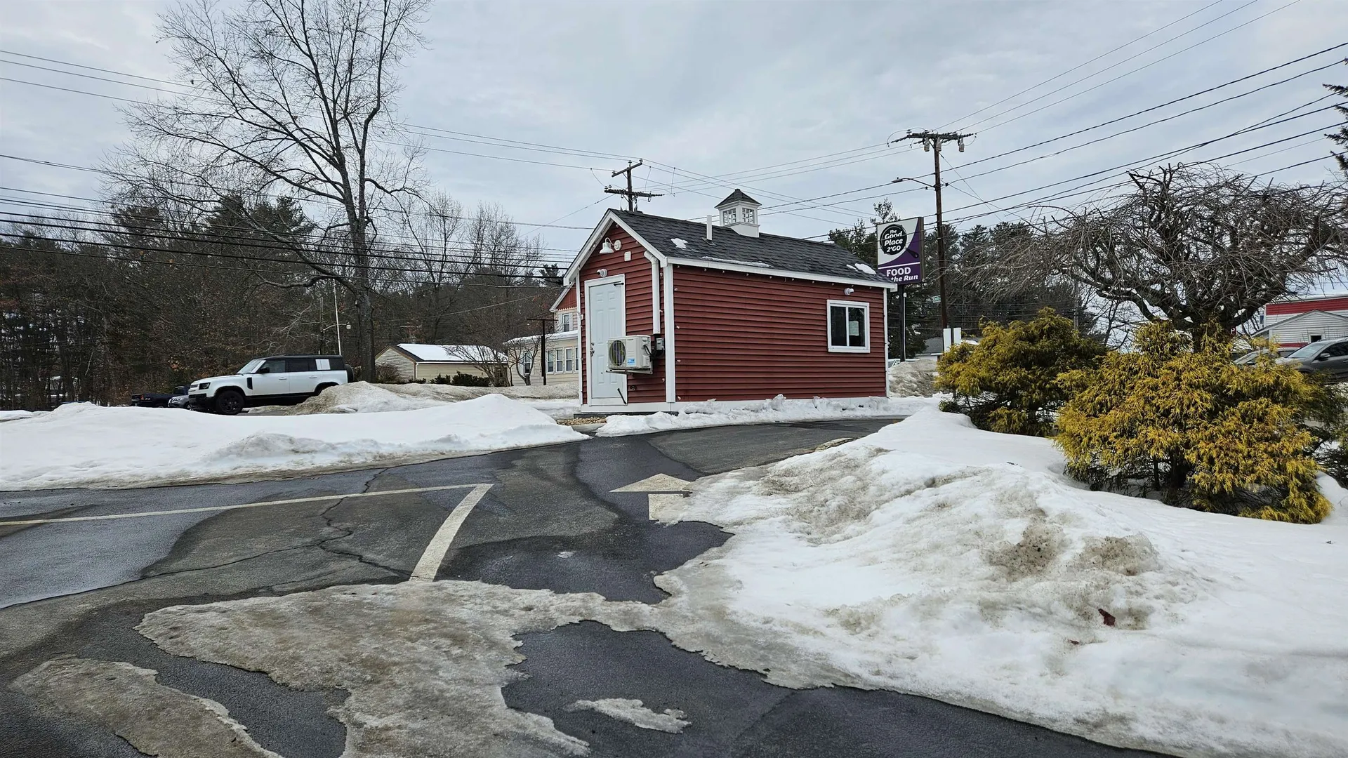 68 Lowell Road Hudson NH 03051