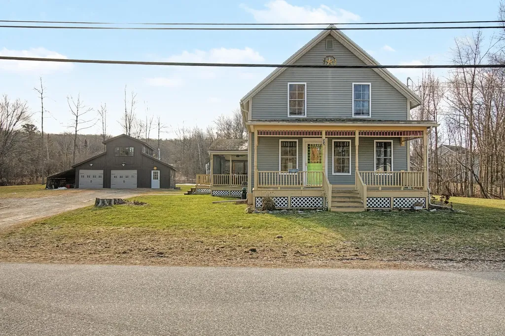 32 Church Road St. Albans Town VT 05478
