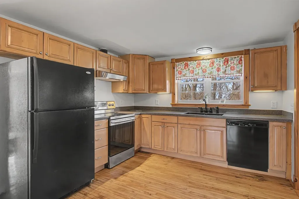32 Church Road St. Albans Town VT 05478