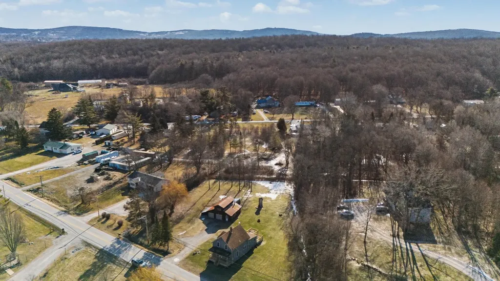 32 Church Road St. Albans Town VT 05478
