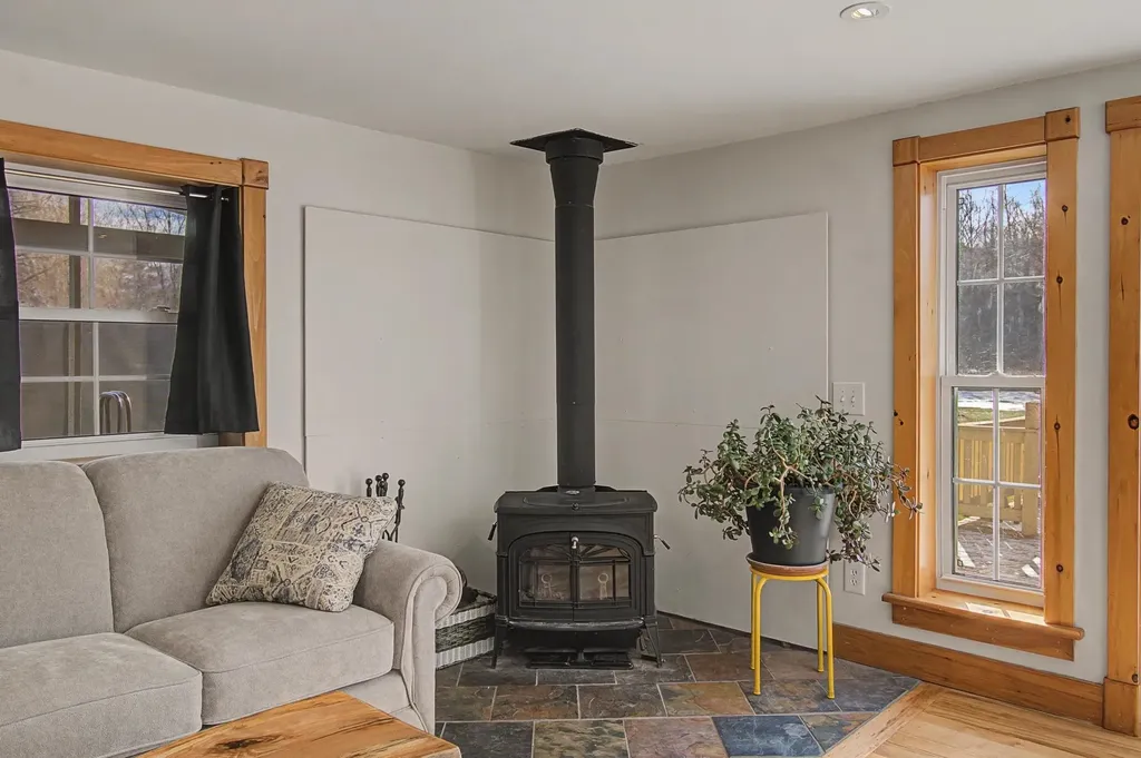 32 Church Road St. Albans Town VT 05478