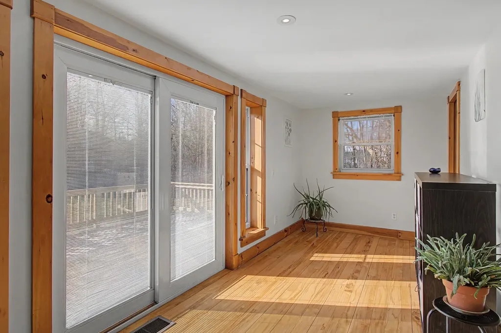 32 Church Road St. Albans Town VT 05478