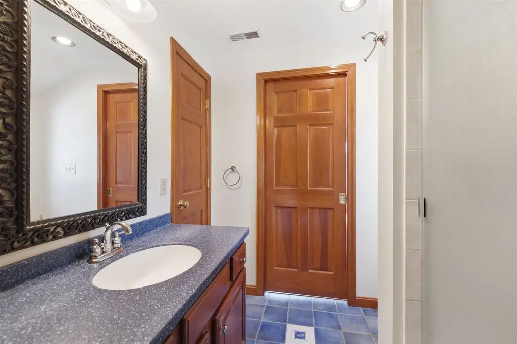 40-40A Pine Hill Road Hollis NH 03049