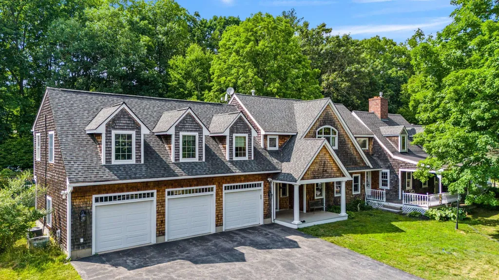 40-40A Pine Hill Road Hollis NH 03049