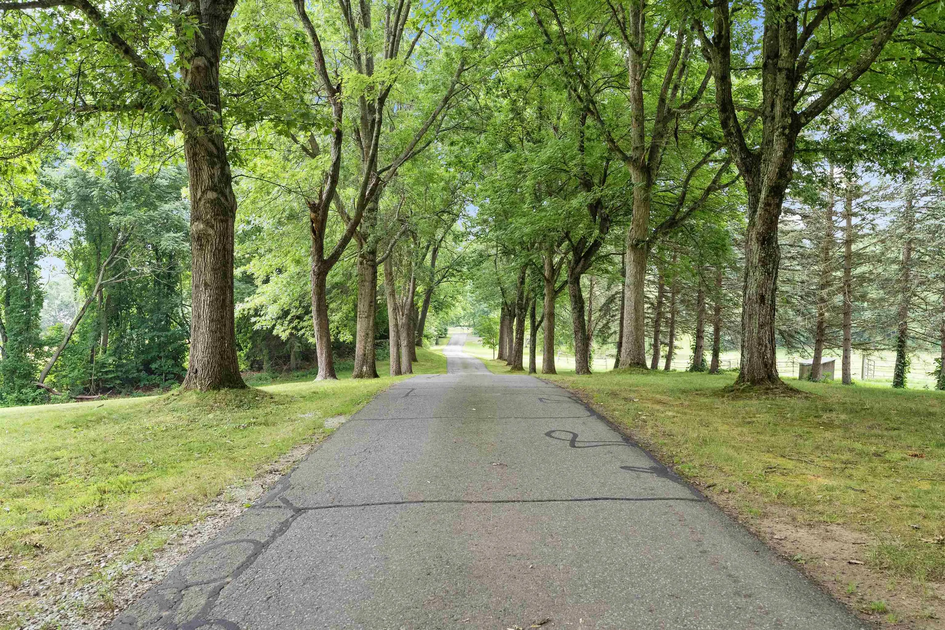 40-40A Pine Hill Road Hollis NH 03049