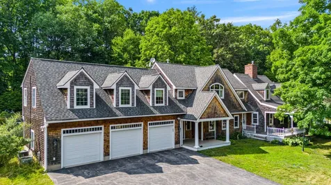 40-40A Pine Hill Road Hollis NH 03049