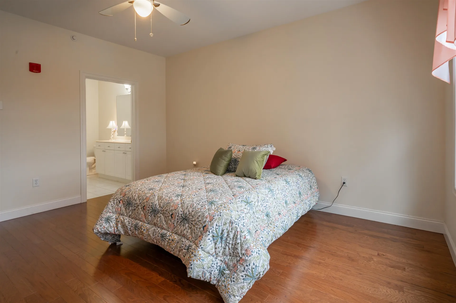 160 Daniel Webster Highway Nashua NH 03060