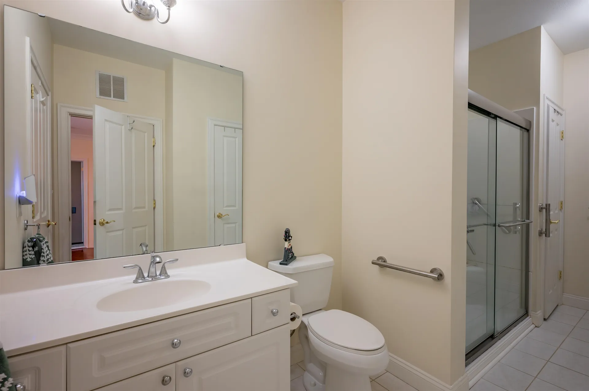 160 Daniel Webster Highway Nashua NH 03060