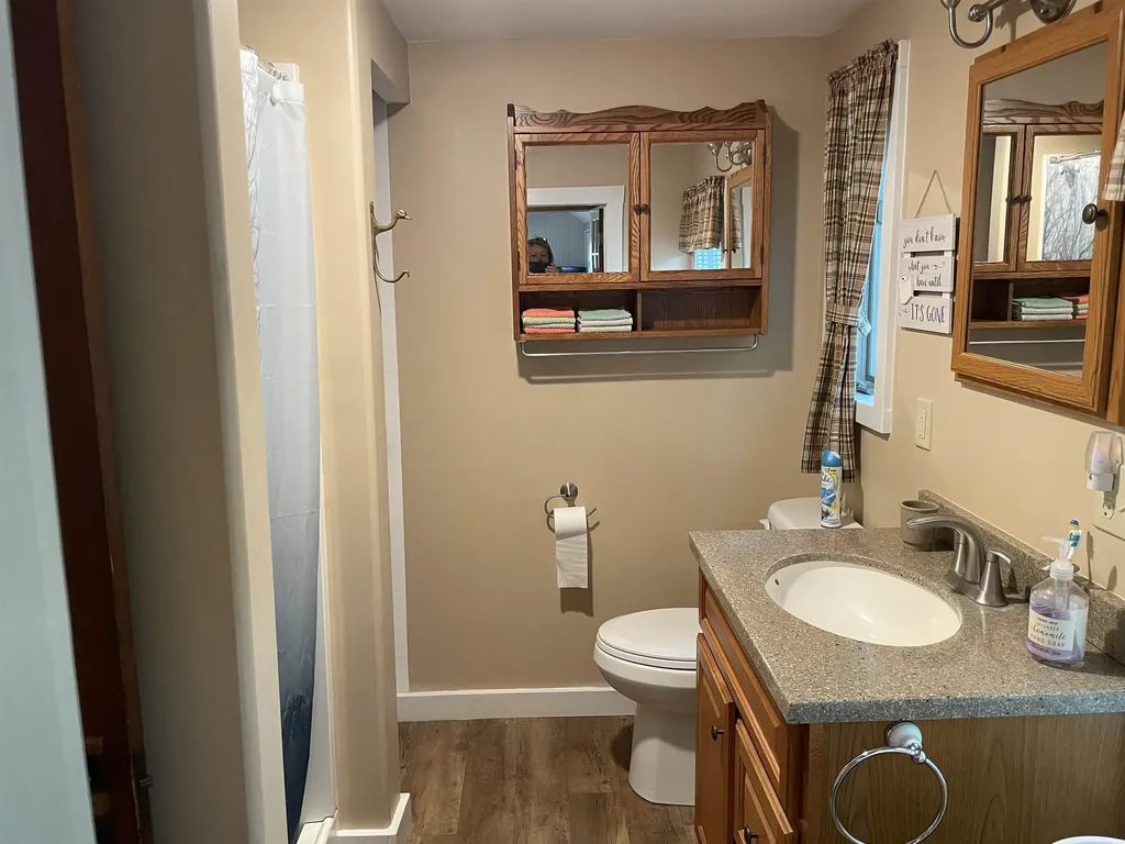 748 Plains Road Madison NH 03875