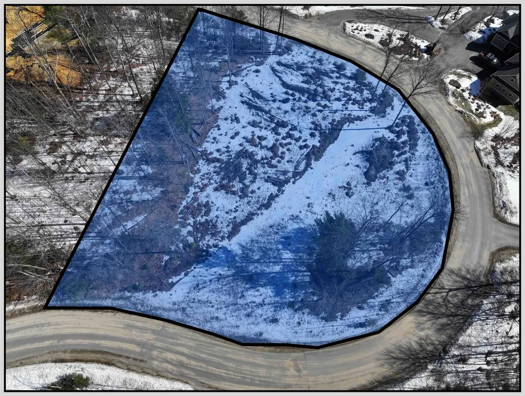 Lot 22 Ski Lift Lane Plymouth NH 03264