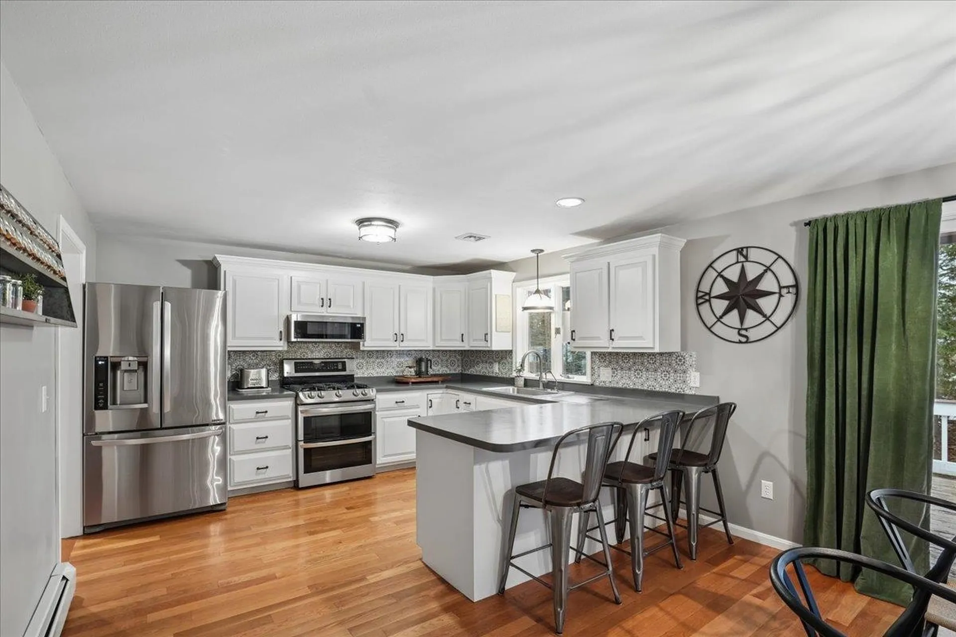 12 Old Gordon Road Brentwood NH 03833