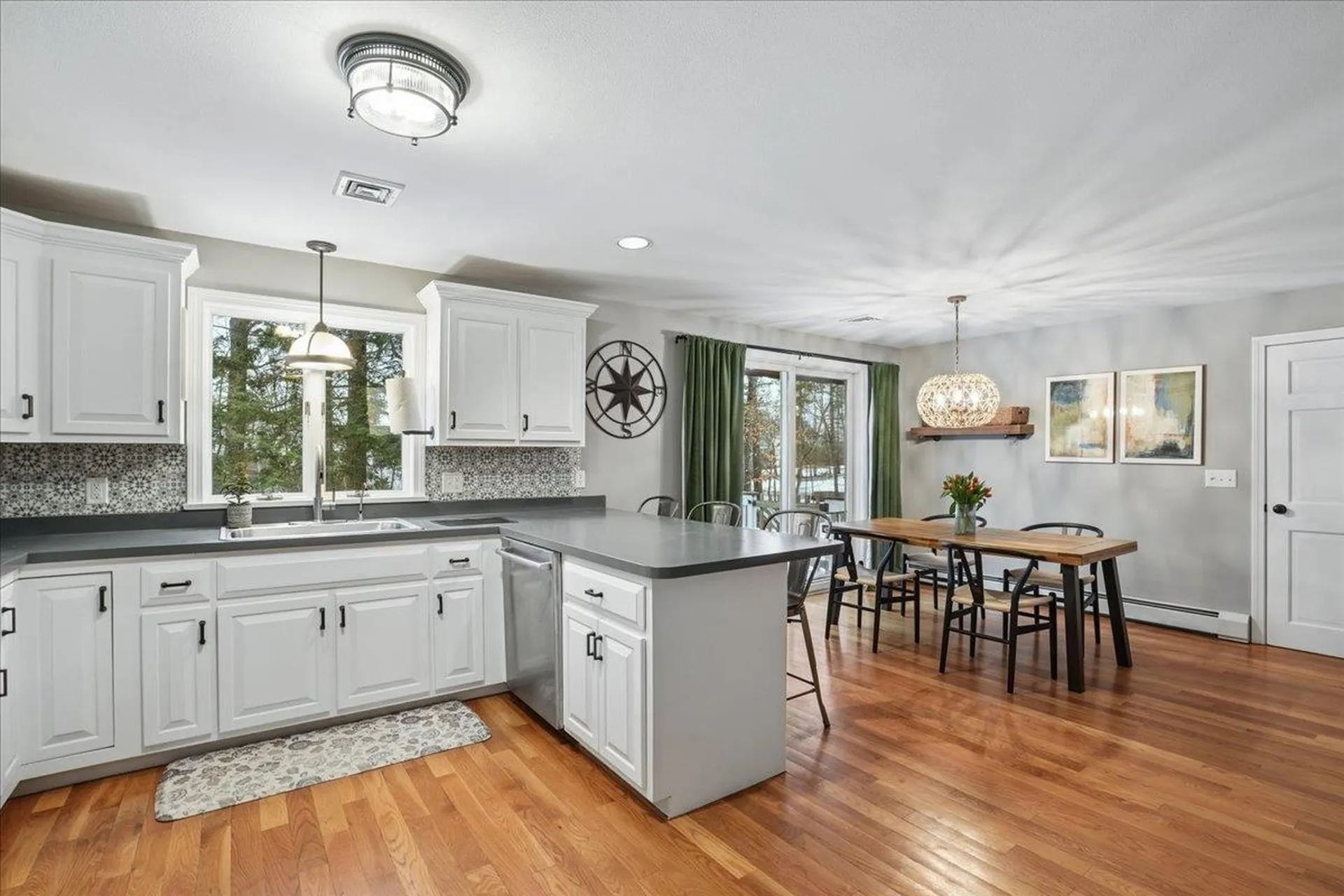 12 Old Gordon Road Brentwood NH 03833