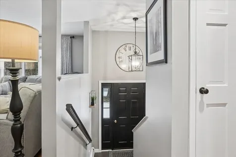 12 Old Gordon Road Brentwood NH 03833
