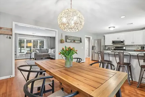 12 Old Gordon Road Brentwood NH 03833