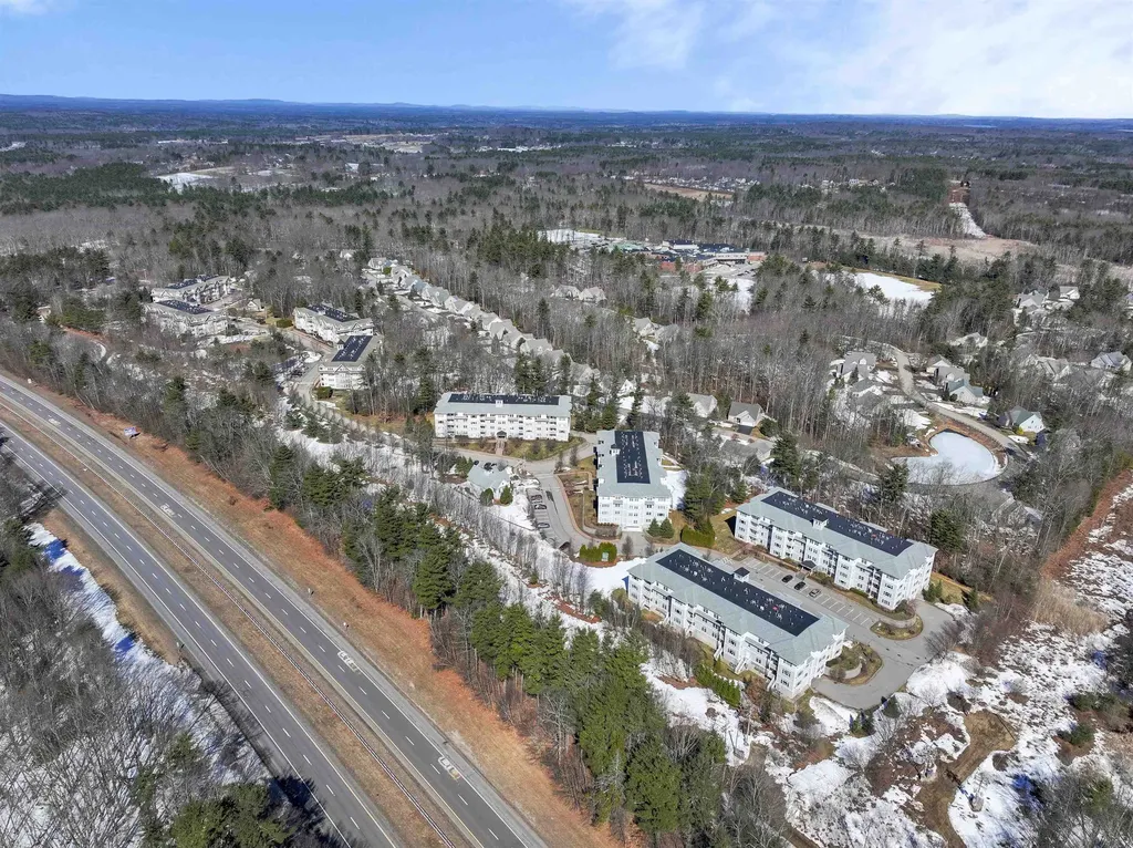 4 Sterling Hill Lane Exeter NH 03833