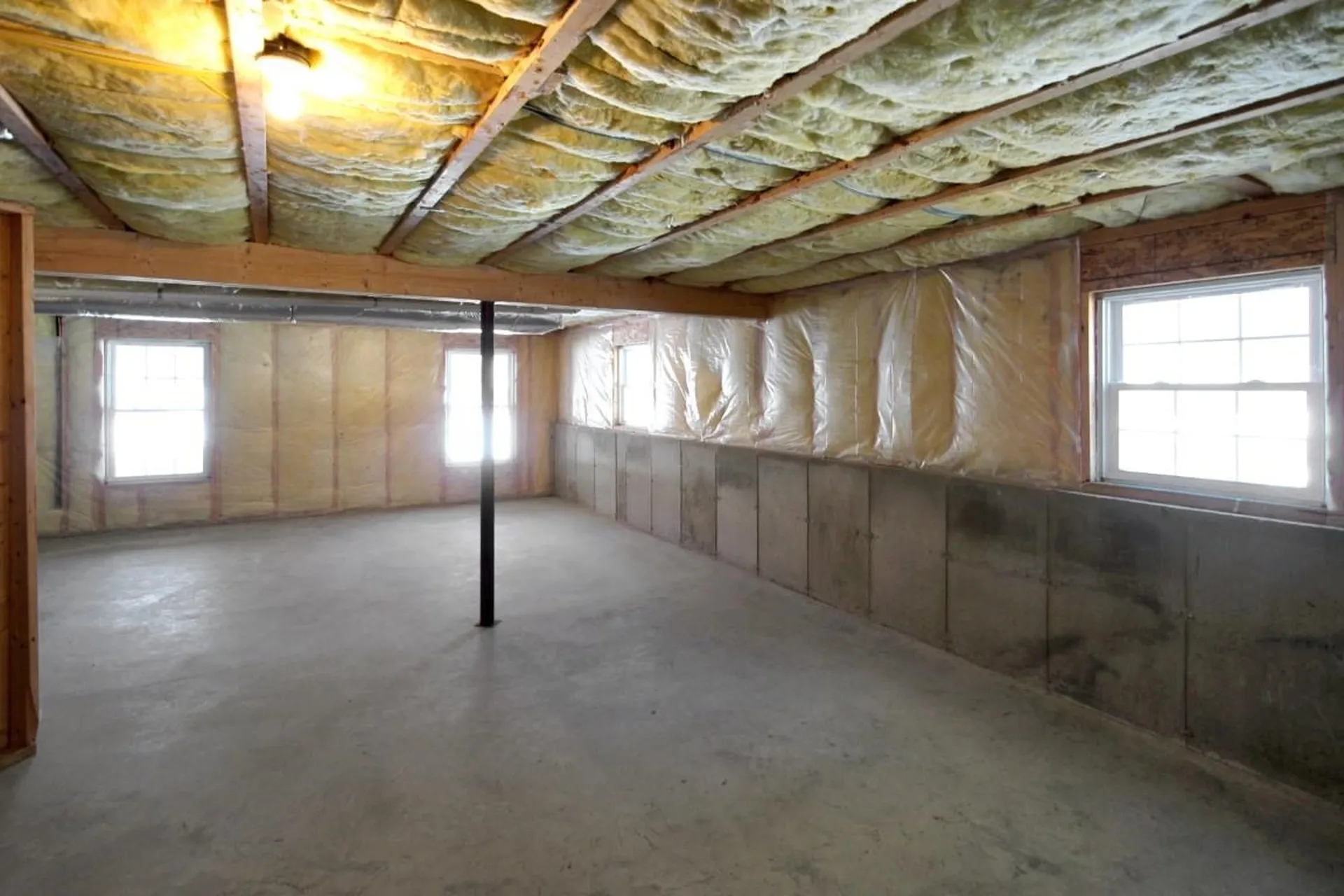 12 Hemlock Drive Newton NH 03858