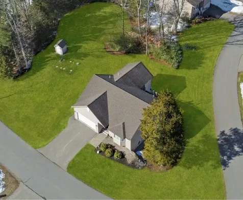 12 Hemlock Drive Newton NH 03858