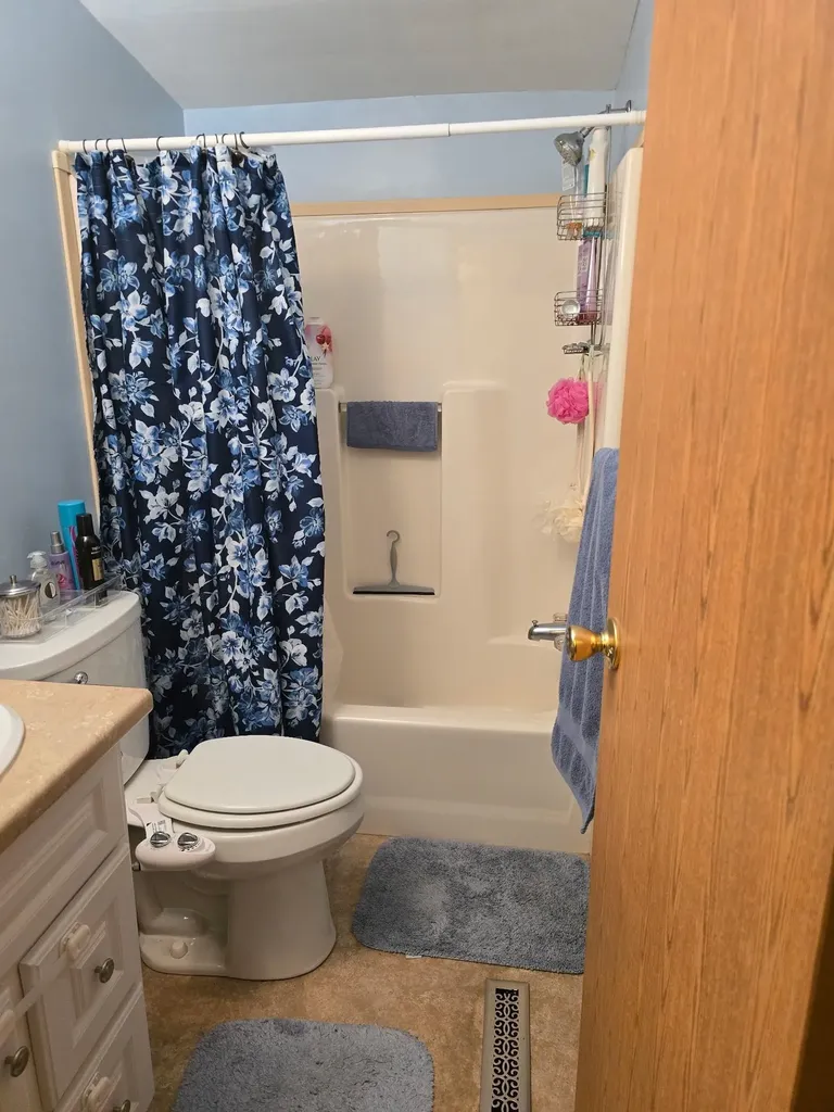 11 Rachael Place Claremont NH 03743