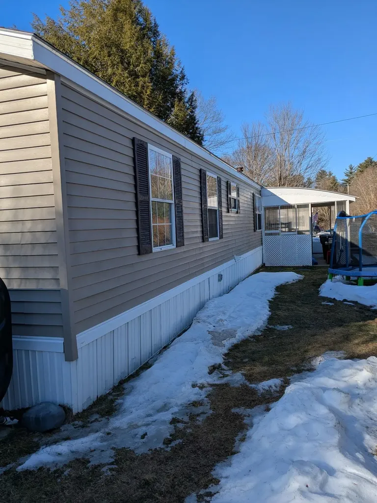 11 Rachael Place Claremont NH 03743