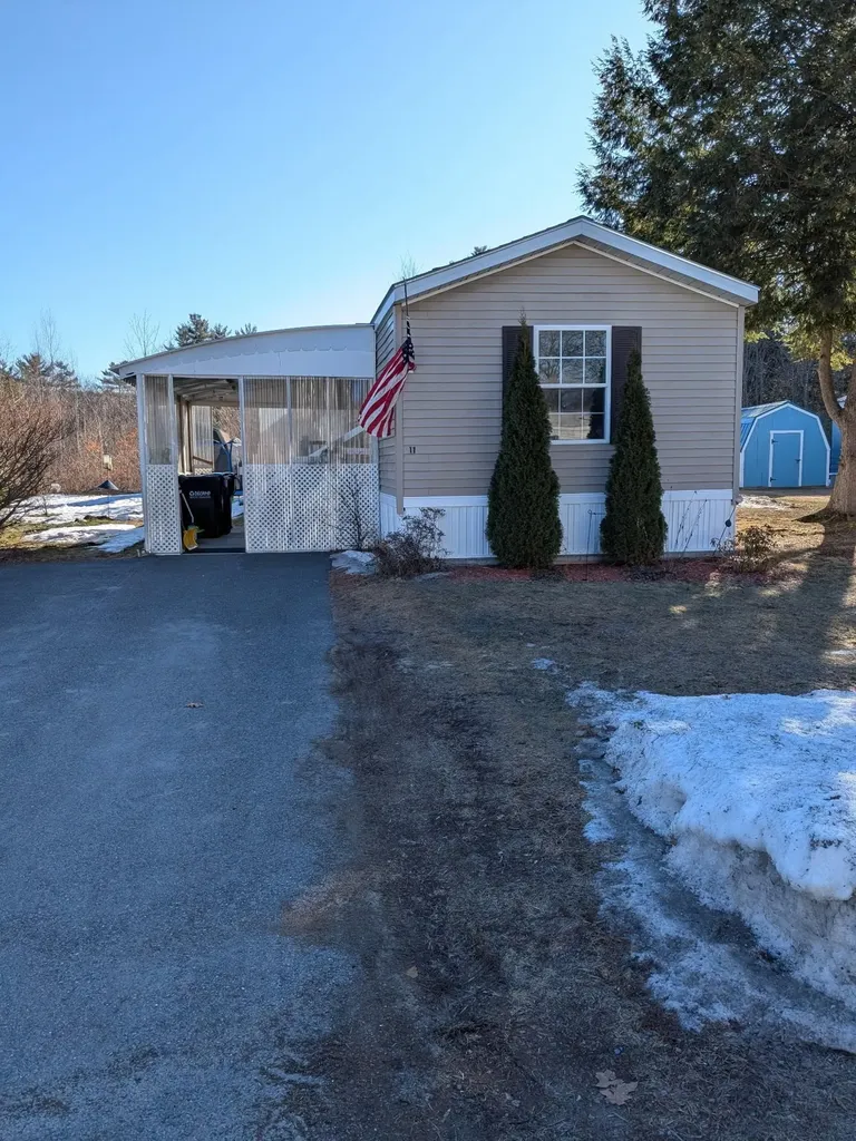 11 Rachael Place Claremont NH 03743