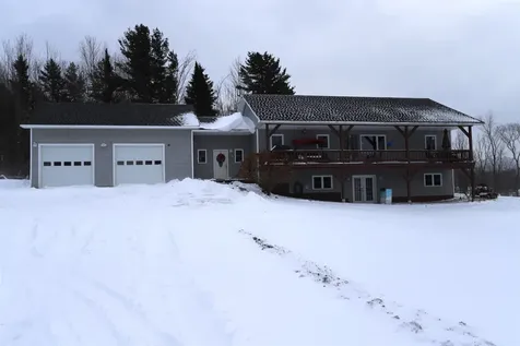 2644 Vt 58e Lowell VT 05847
