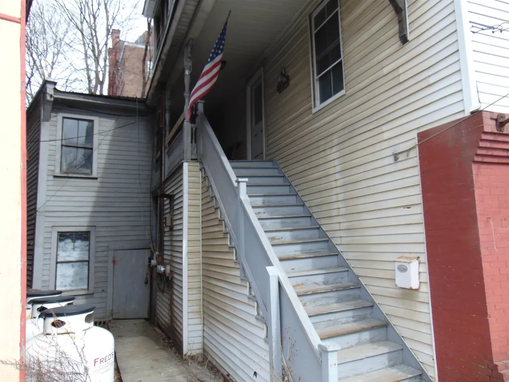 166 Eastern Avenue St. Johnsbury VT 05819