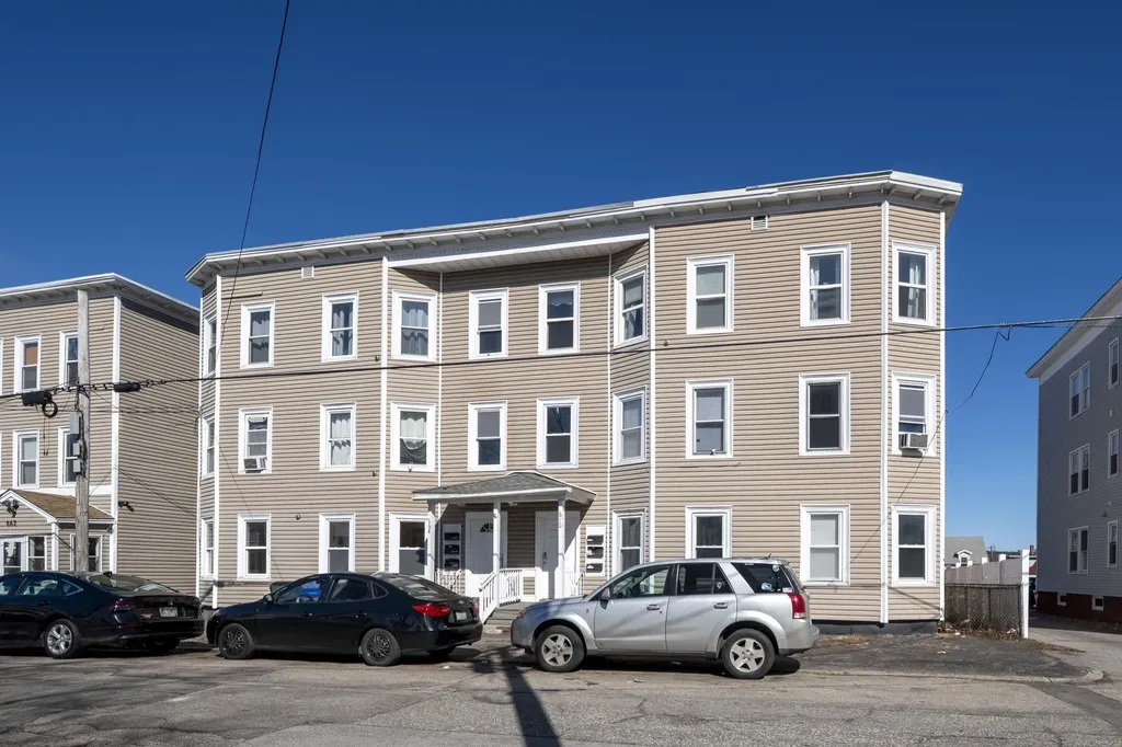 670 Harvard Street Manchester NH 03103