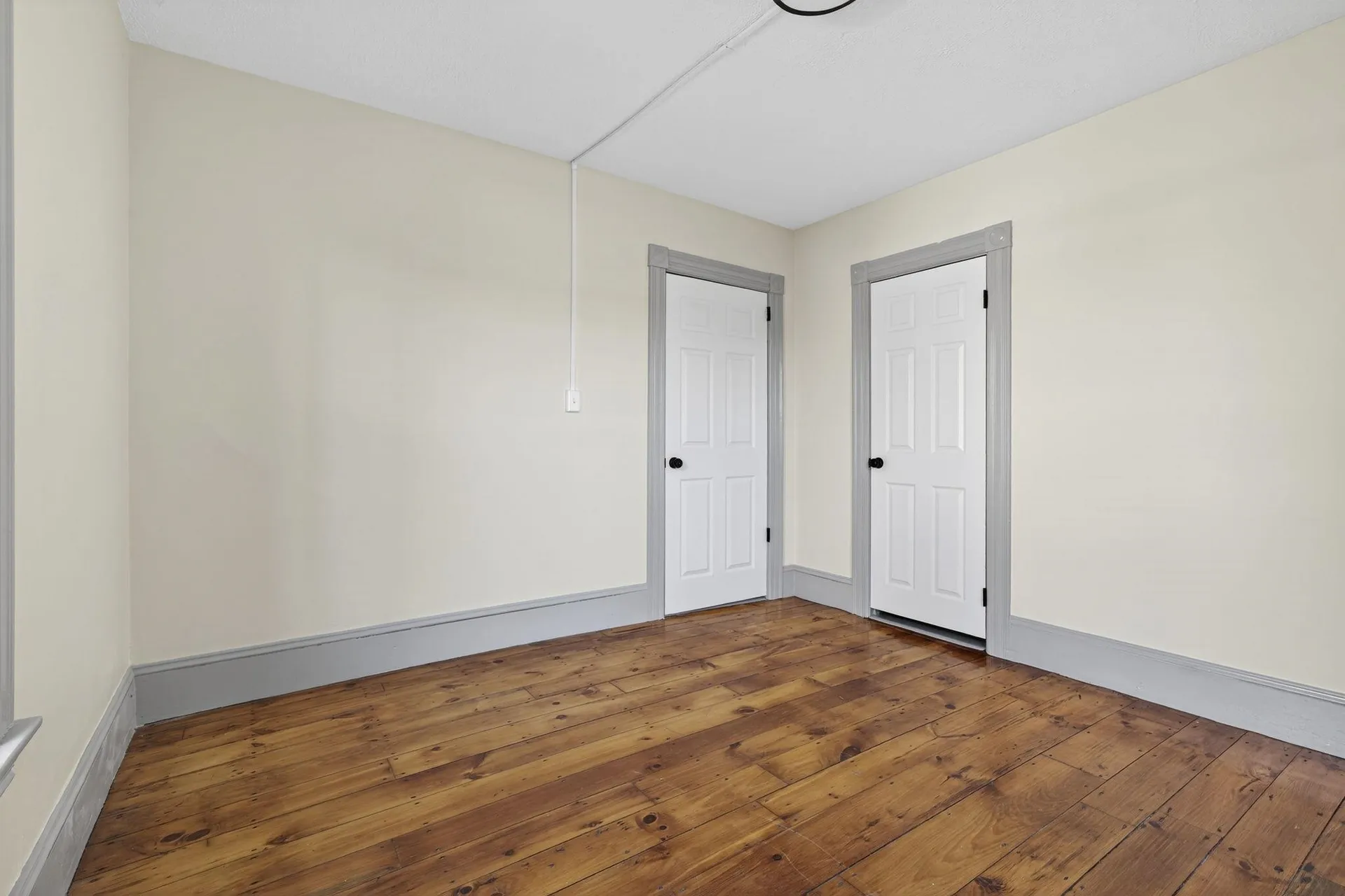 670 Harvard Street Manchester NH 03103